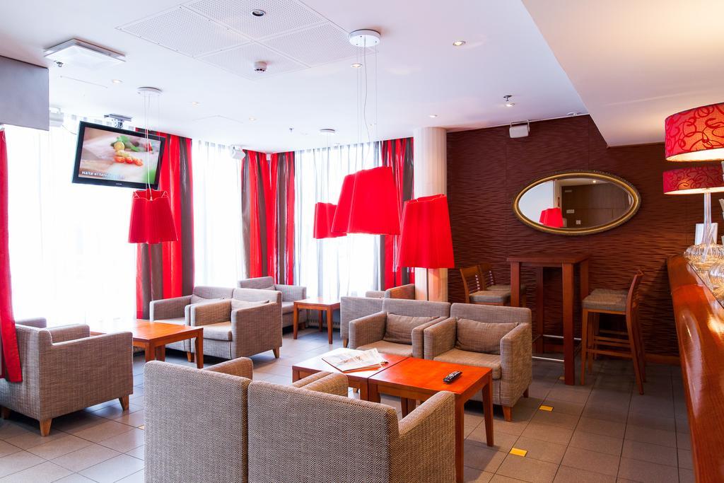 Aadankosio Hotel Йоенсуу Екстериор снимка
