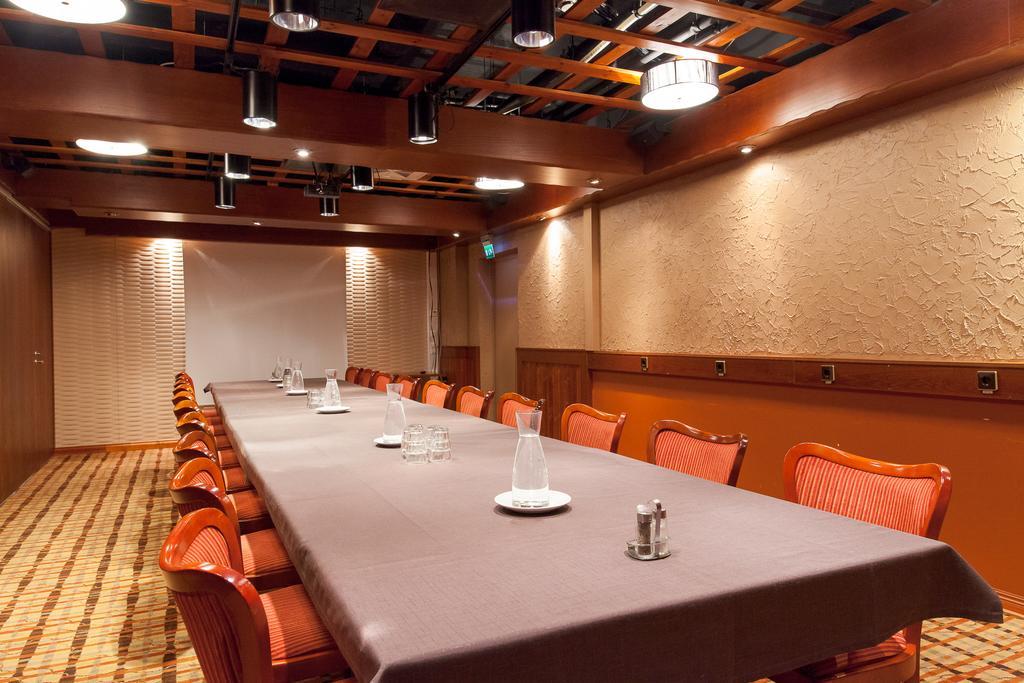 Aadankosio Hotel Йоенсуу Екстериор снимка