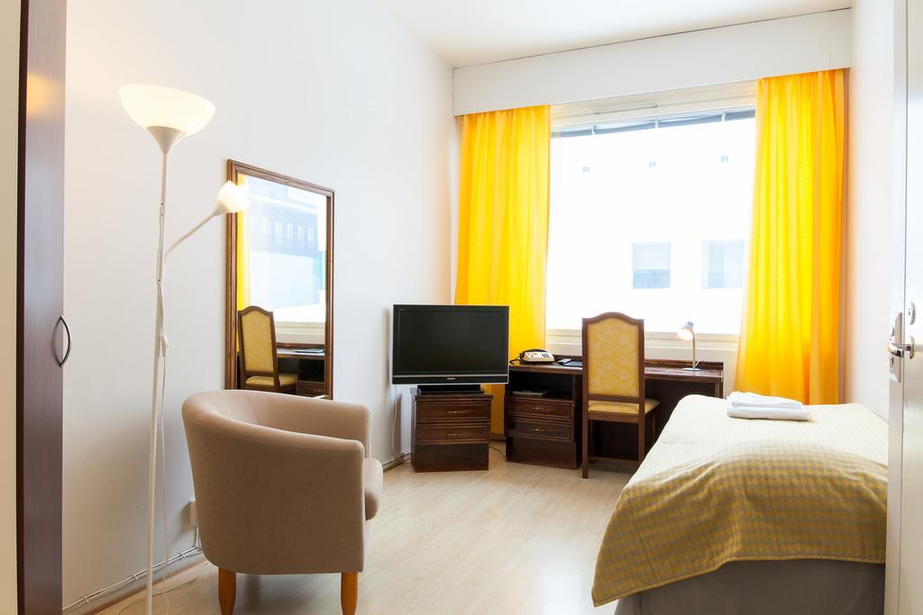 Aadankosio Hotel Йоенсуу Екстериор снимка