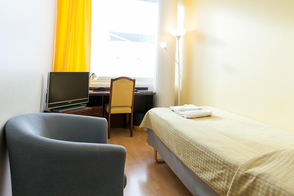 Aadankosio Hotel Йоенсуу Екстериор снимка